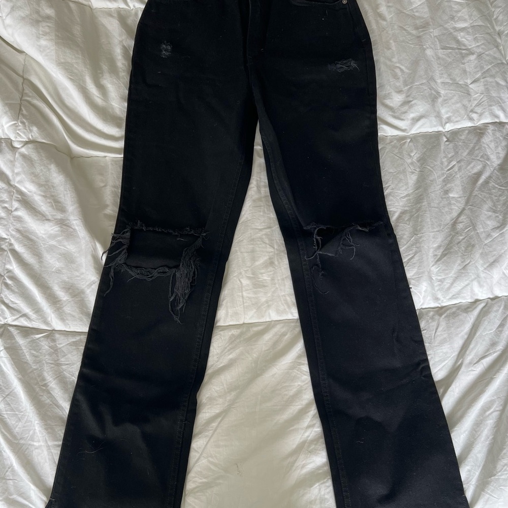 Black Distressed Jeans